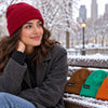 Finvizo knit hat for a snowy city park - red beanie